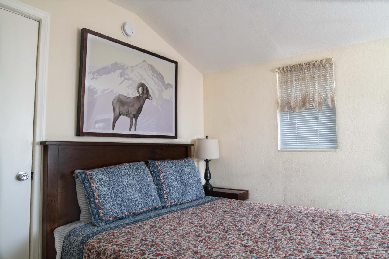 Mt Williamson Motel And Basecamp インディペンデンス エクステリア 写真