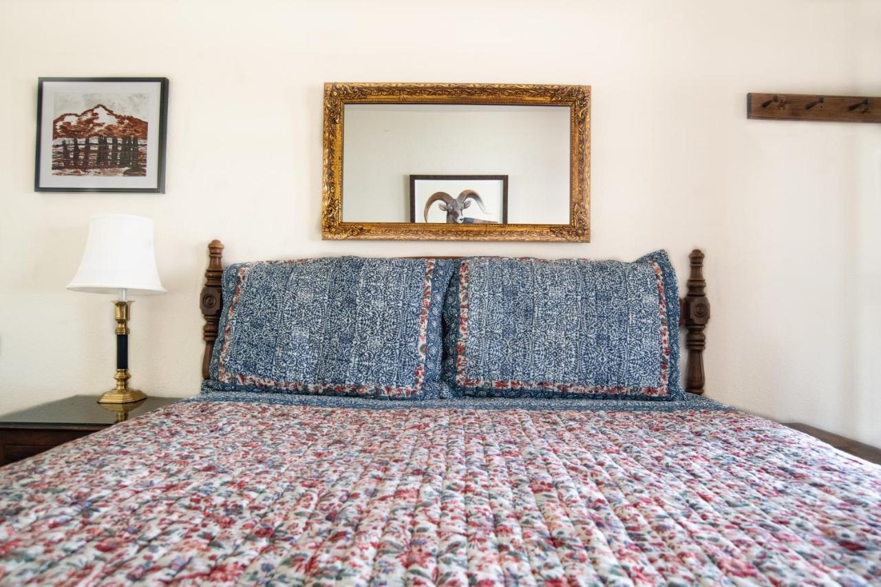 Mt Williamson Motel And Basecamp インディペンデンス エクステリア 写真
